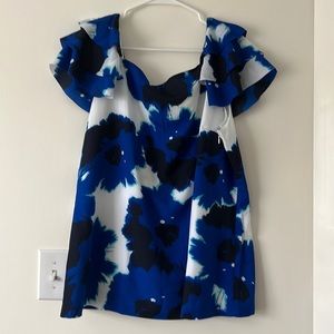 NWT a graphic floral blouse